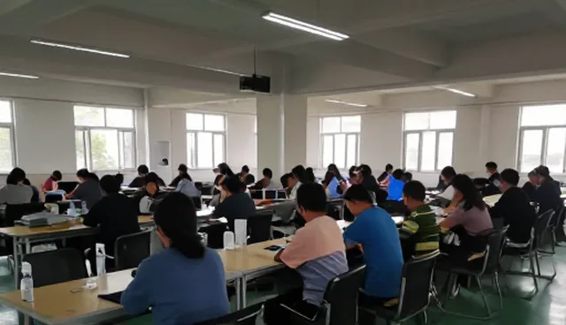 课程资源在学习规划中的实际应用与问题应对